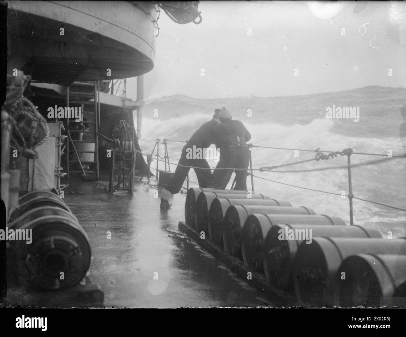 Hms Depth Charge Rack Depth charges hms hi-res stock photography and images - Alamy