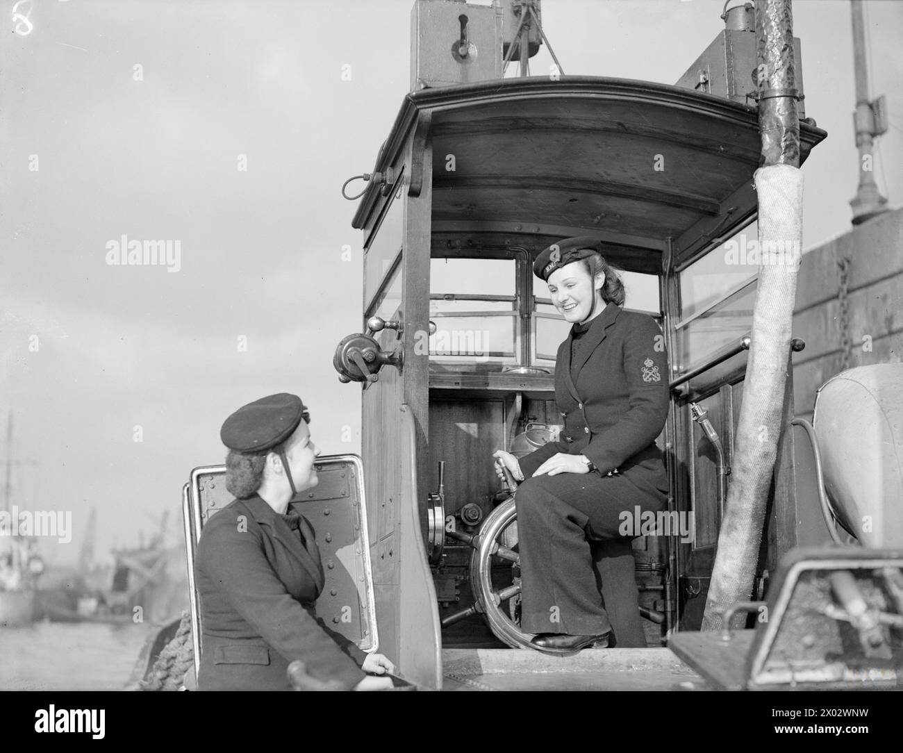 WREN BOAT CREWS. 18 AND 20 NOVEMBER 1944, PLYMOUTH. WRNS RATINGS HAVE ...