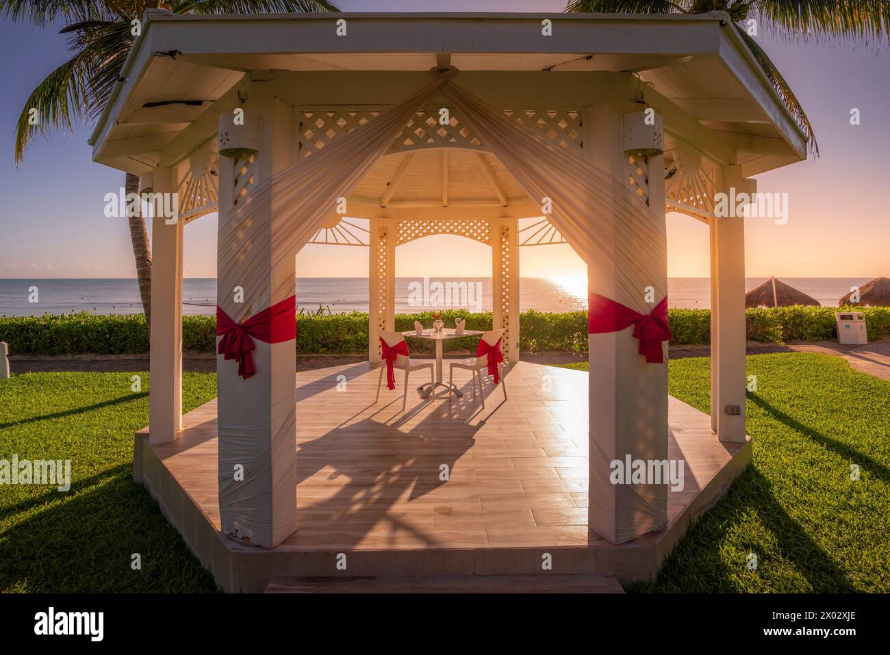 View of hotel wedding bandstand and sea near Puerto Morelos, Caribbean Coast, Yucatan Peninsula, Mexico, North America Stock Photo