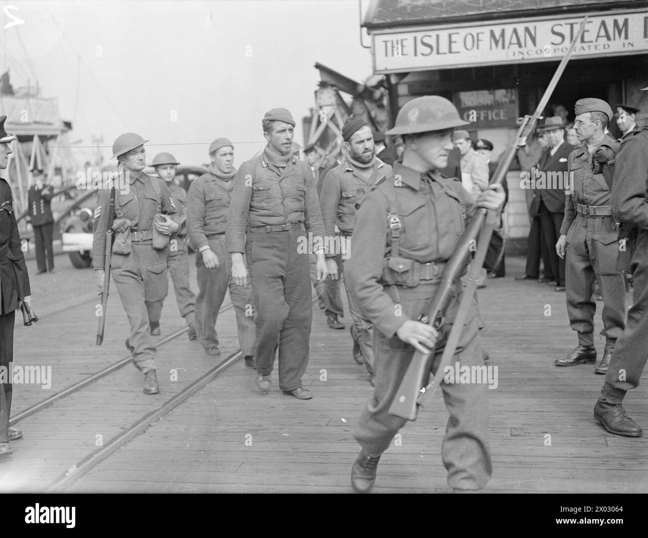 THE BRITISH CORVETTE, HMS DIANTHUS, LANDS PRISONERS FROM A GERMAN U