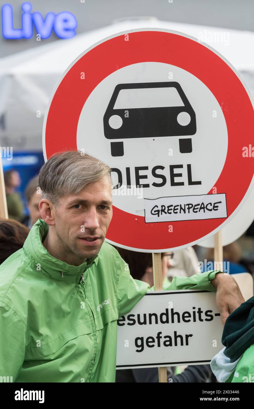 stellenangebote münchen ohne deutschkenntnisse