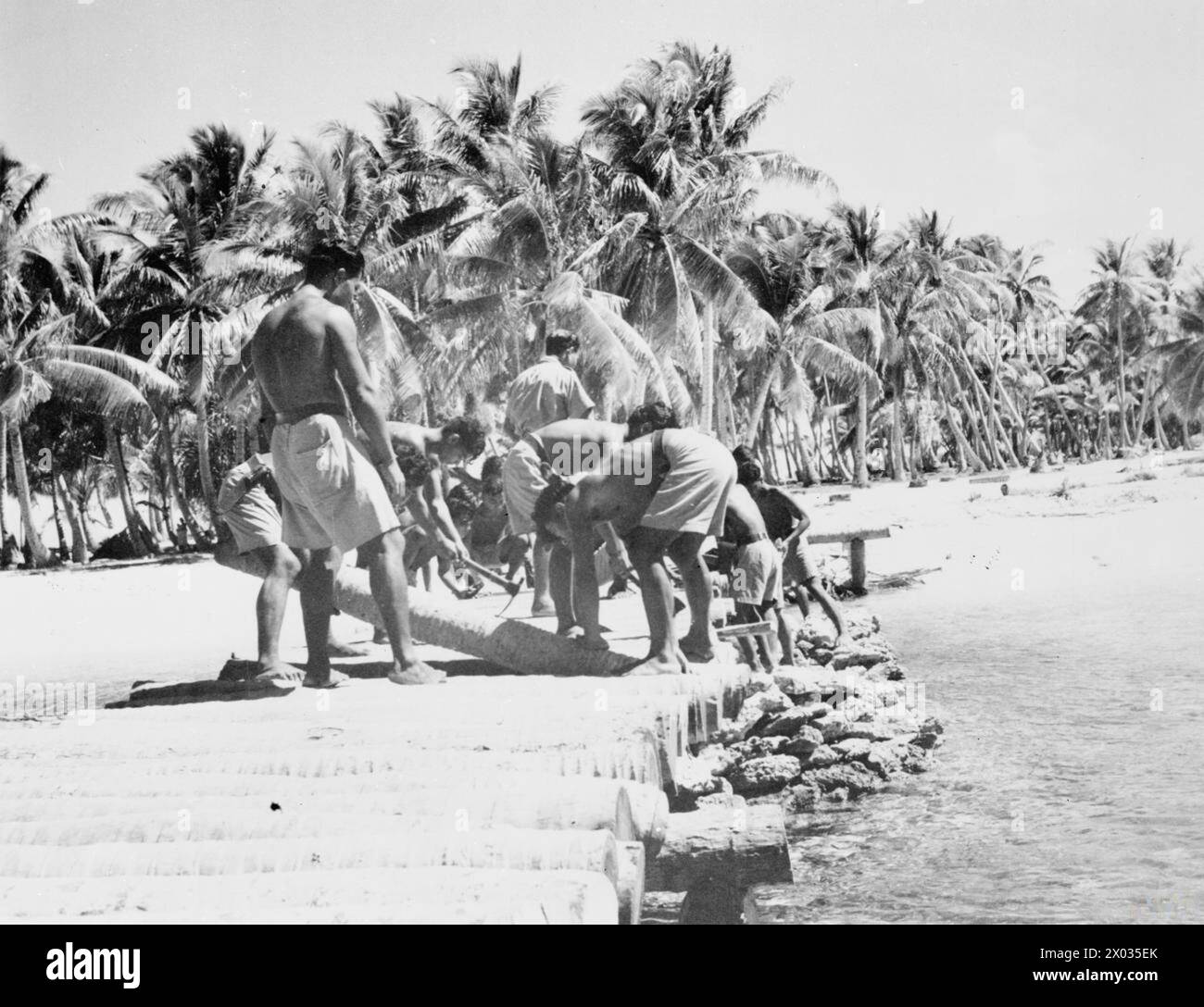 Robert ellice hi-res stock photography and images - Alamy
