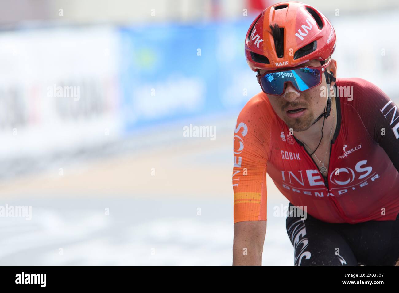 Paris Roubaix 2025 Mathieu van der Poel secures second consecutive