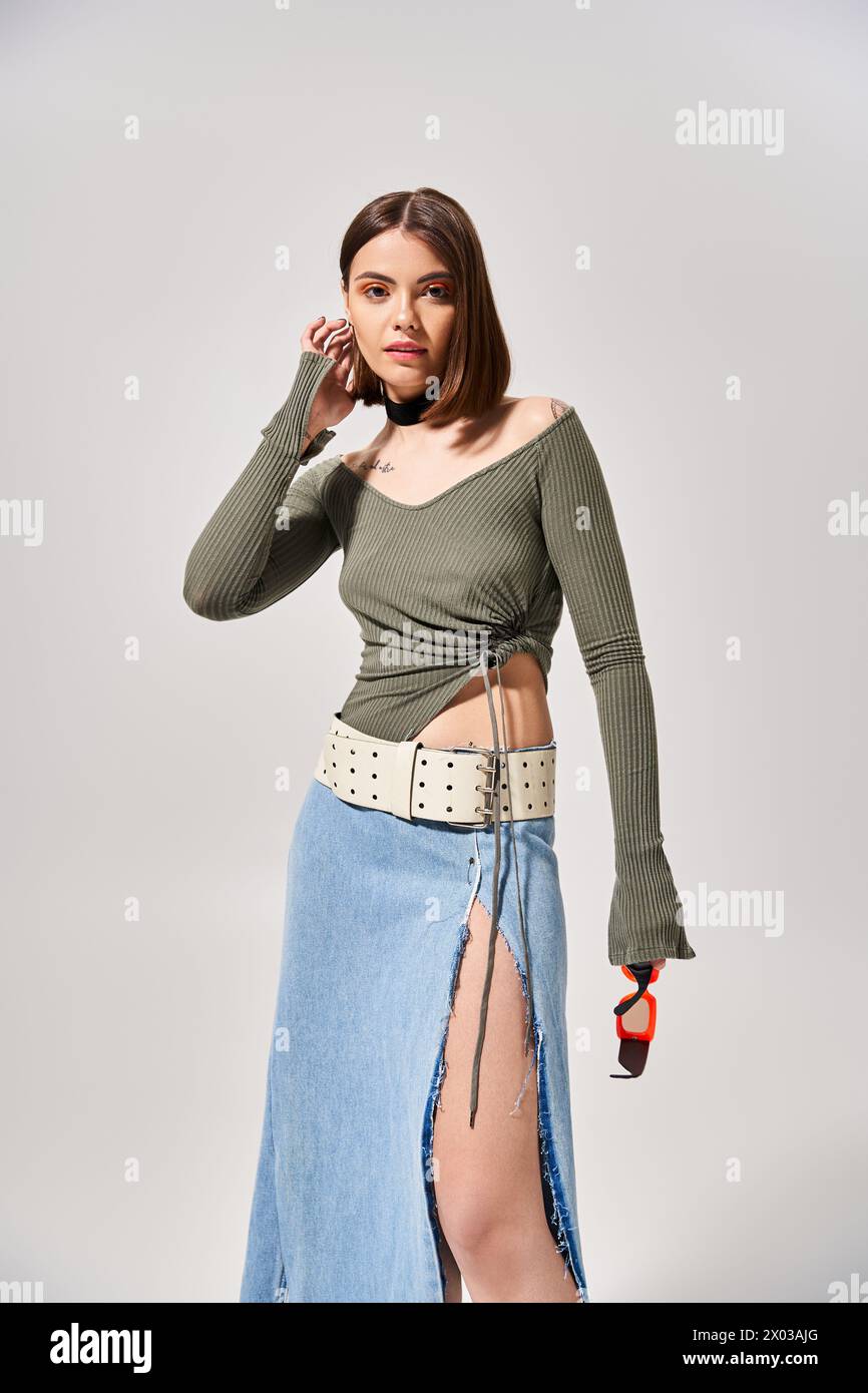 Brunette woman in skirt hi-res stock photography and images - Alamy