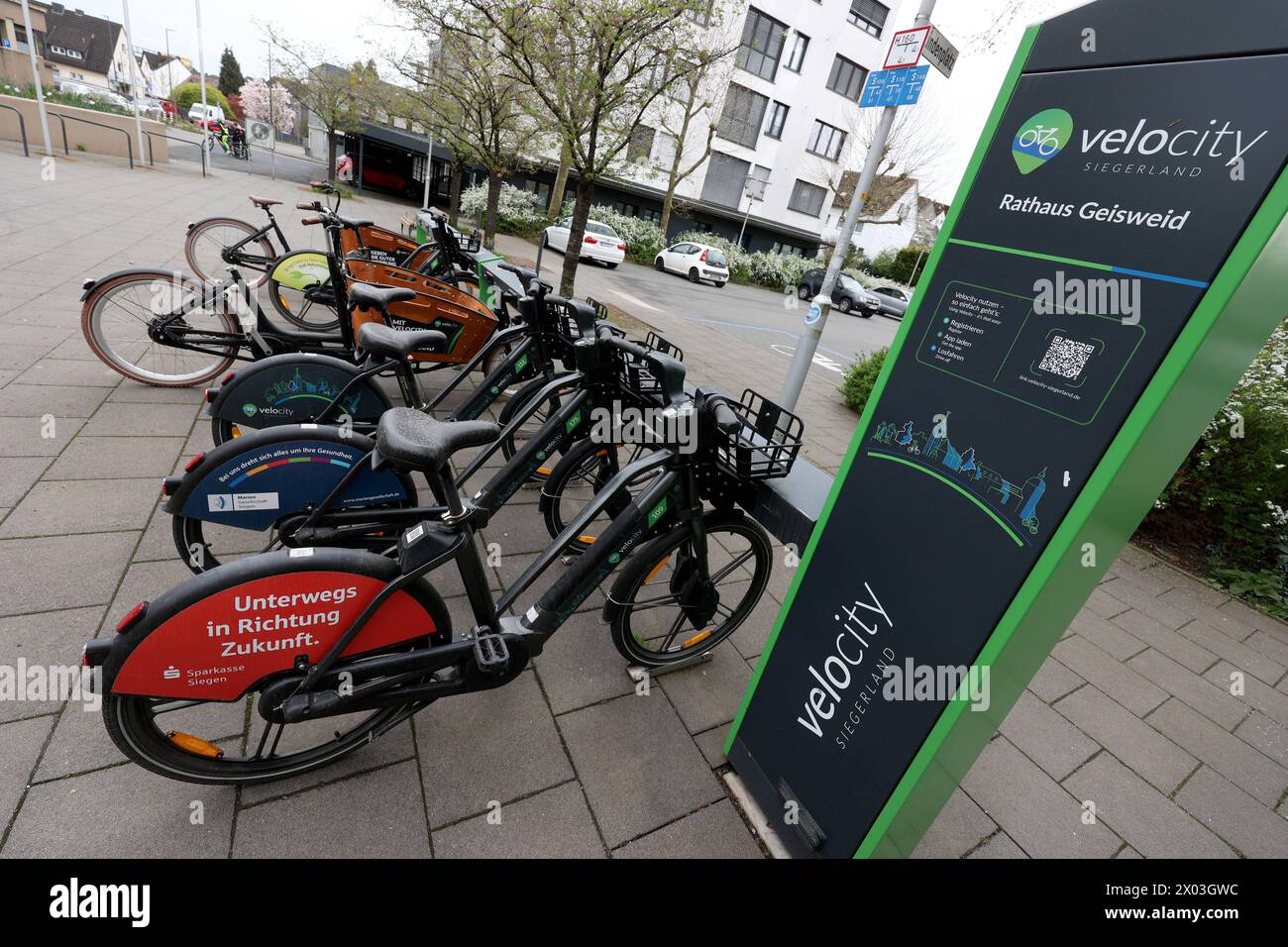 Velocity Siegerland. Elektro Fahrraeder Fahrräder, E Bikes stehen am