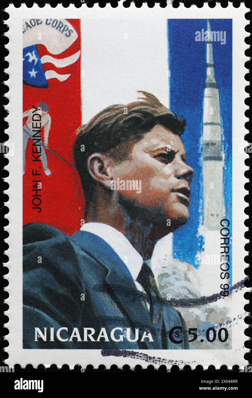President kennedy portrait hi-res stock photography and images - Alamy
