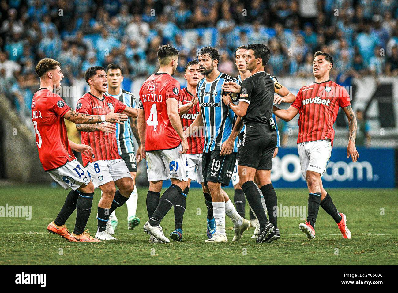 April 9, 2024, Porto Alegre, Rio Grande Do Sul, Brasil: PORTO ALEGRE (RS)09/04/2024-FUTEBOL/COPA/LIBERTADORES- The player Gonzalo Montes, celebrates his goal during a match between Gremio (BRA) and Huachipato (CHI), valid for the second round of the group stage of the Copa Libertadores 2024, held at Arena do Gremio, in Porto Alegre, Brazil, this Tuesday night, April 9, 2024. (Credit Image: © Richard Ferrari/TheNEWS2 via ZUMA Press Wire) EDITORIAL USAGE ONLY! Not for Commercial USAGE! Stock Photo
