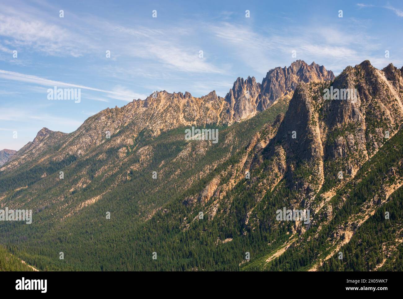 Washington Pass Observation Site, Scenic spot in Mazama, Washington ...