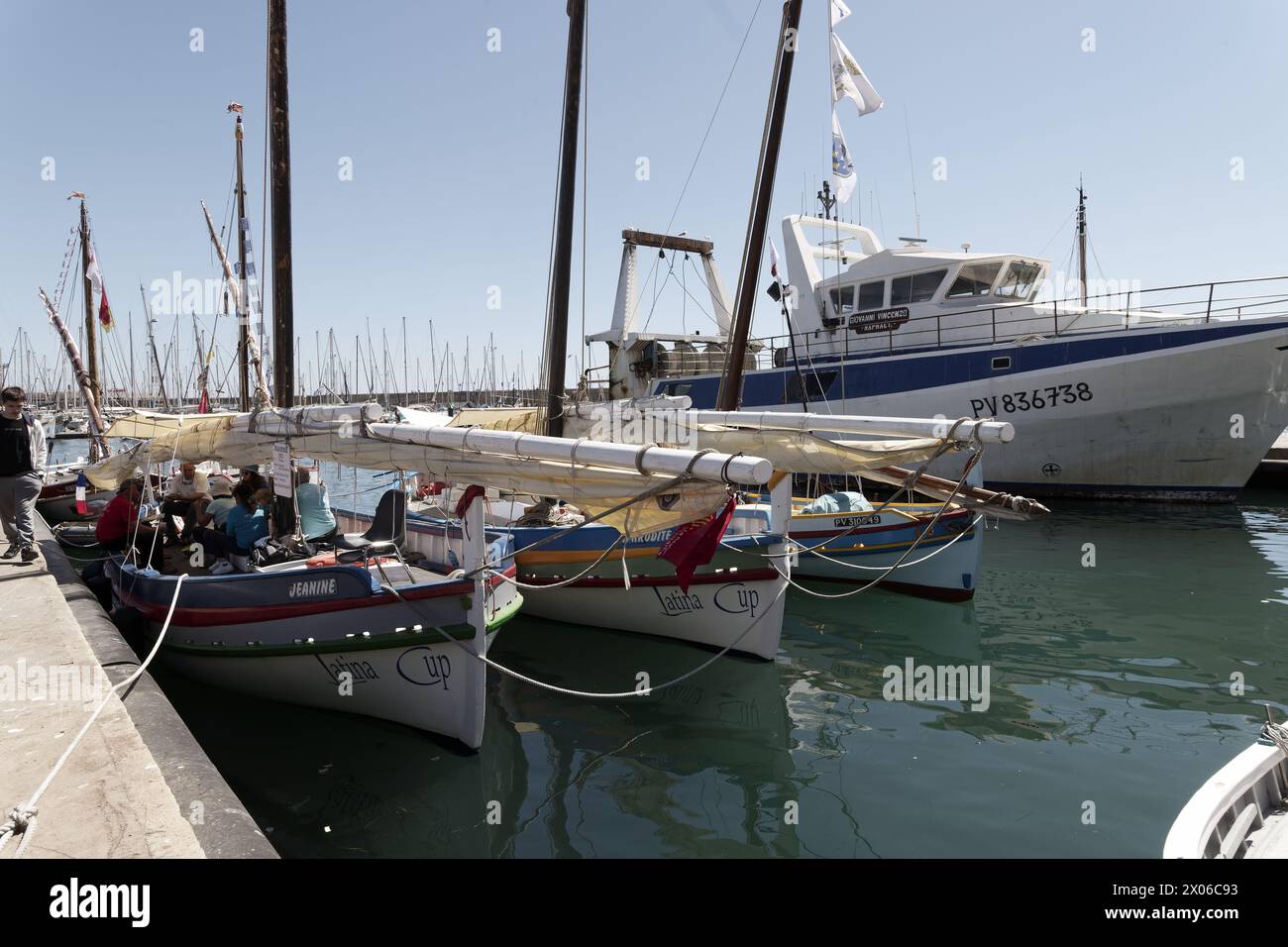 Sete, France.16th April, 2022. Lateen sails moored during the Escale à ...