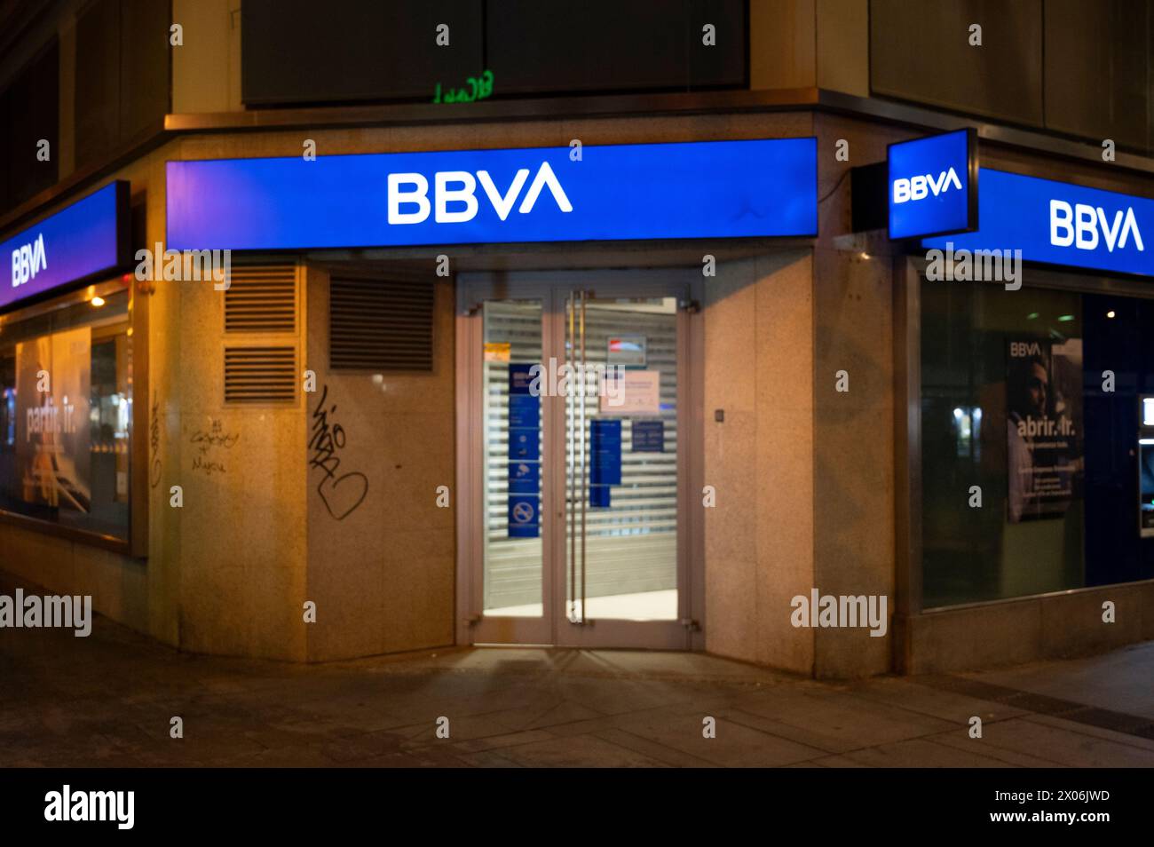 Madrid, Spain. 08th Apr, 2024. Spanish multinational Banco Bilbao Vizcaya Argentaria SA (BBVA) at nighttime in Spain. (Photo by Xavi Lopez/SOPA Images/Sipa USA) Credit: Sipa USA/Alamy Live News Stock Photo