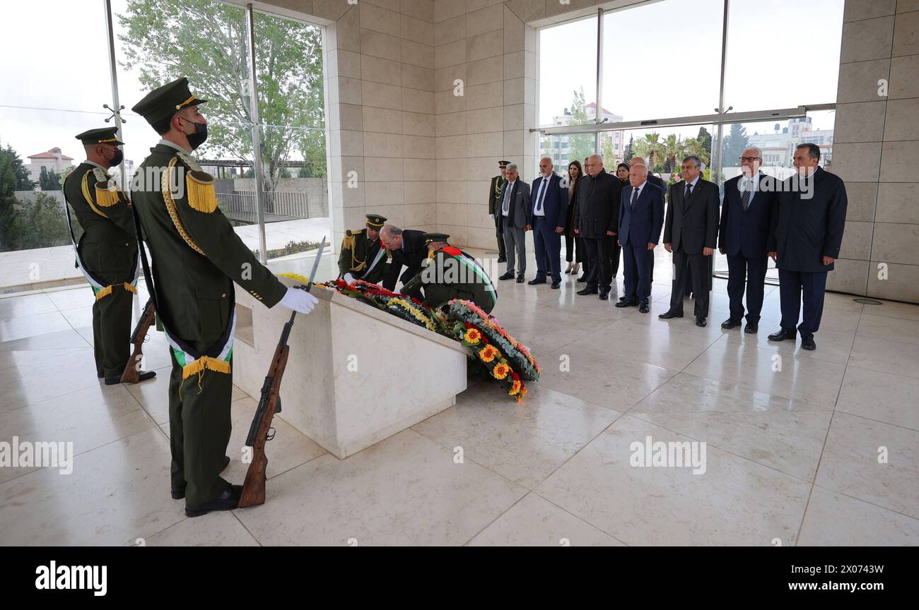 Palestinian Prime Minister Muhammad Mustafa lays a wreath on the tomb ...