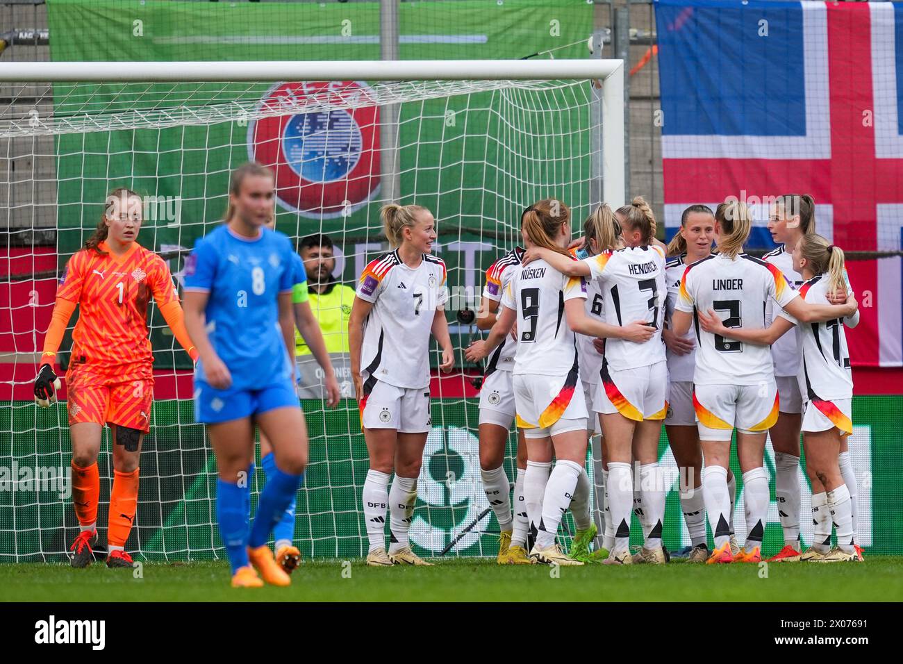 AACHEN, GERMANY APRIL 9 Lena Oberdorf of Germany celebrates after