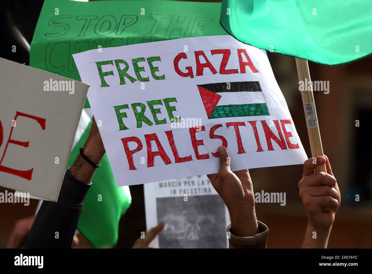 Cassino, Italy - March 29, 2024. March against the war in Palestine, sign with the words 'free Gaza, free Palestine' Stock Photo