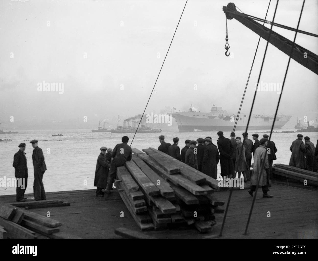 THE LAUNCHING OF HMS VENERABLE. 30 DECEMBER 1943, CAMMEL LAIRD'S YARD