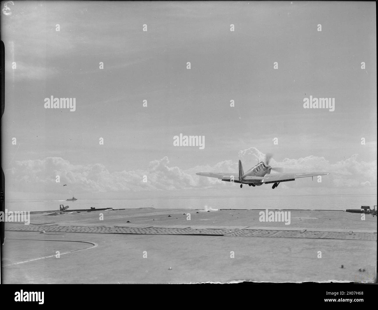 806 naval air squadron hires stock photography and images Alamy