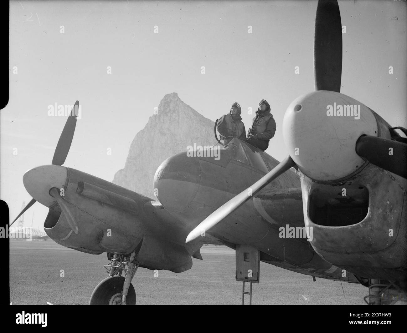 THE ROYAL NAVY DURING THE SECOND WORLD WAR - Pilot and navigator pose ...