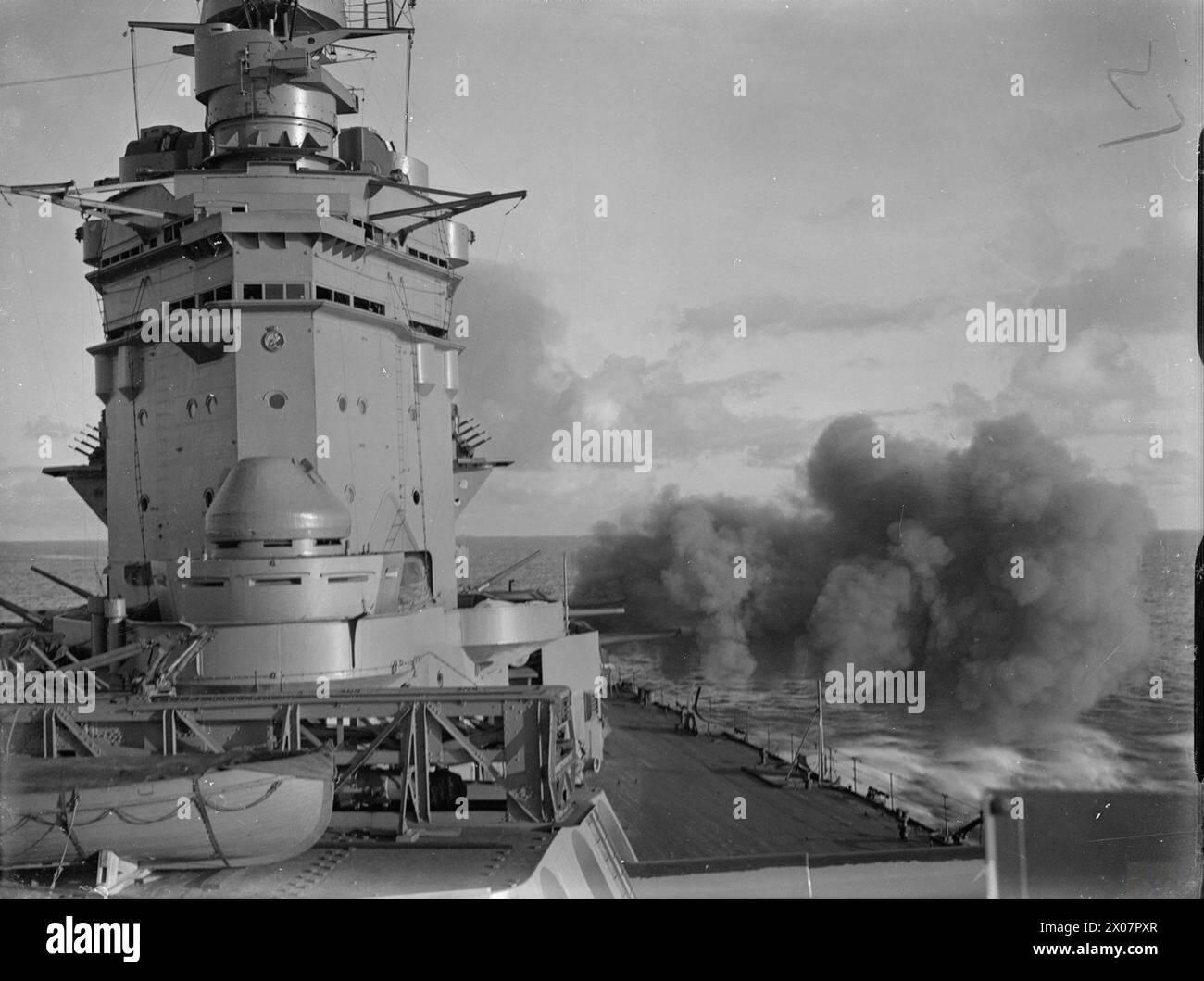 Hms rodney hi-res stock photography and images - Alamy