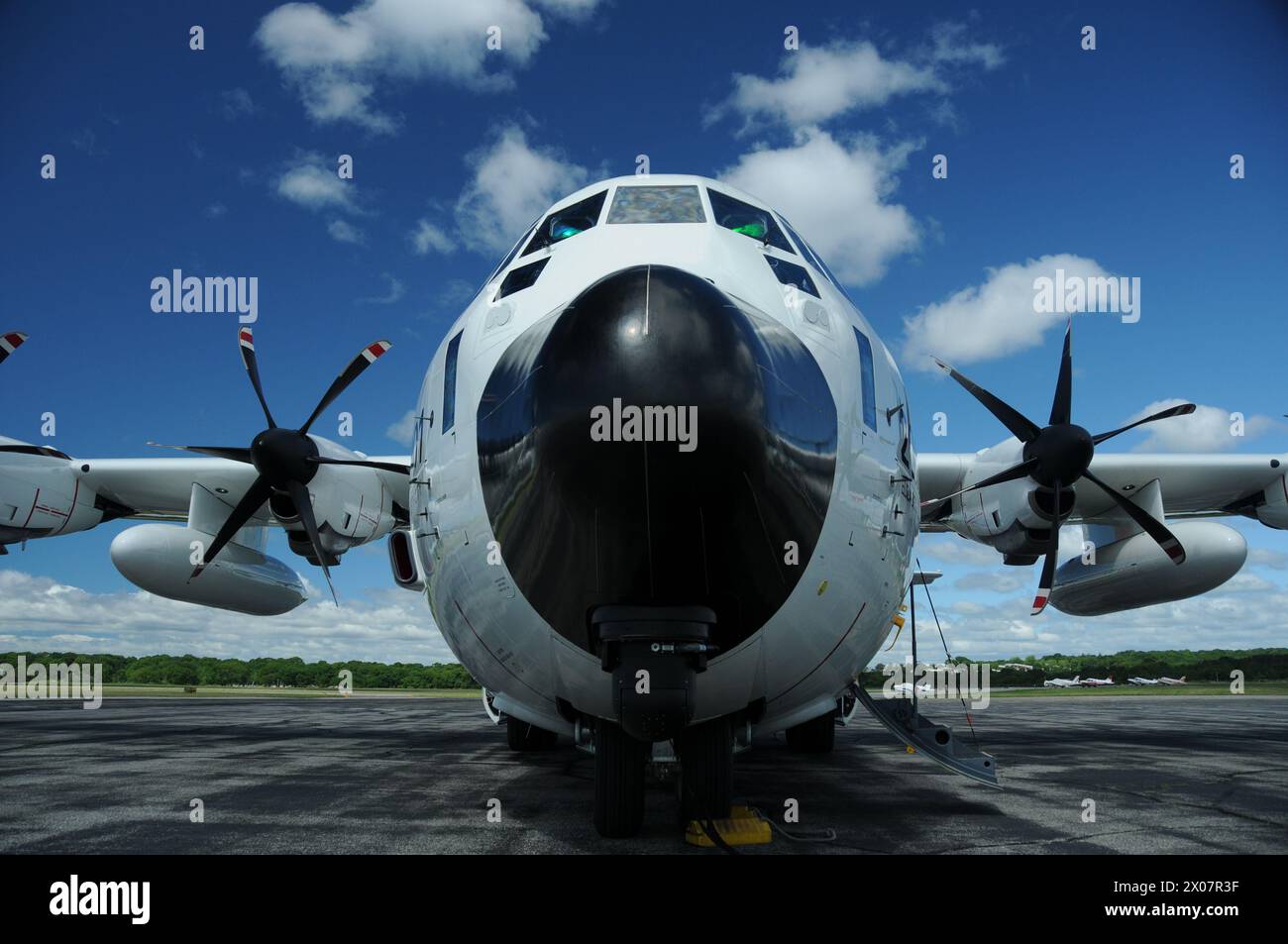 Lockheed c 130 hercules coast guard hi-res stock photography and images ...