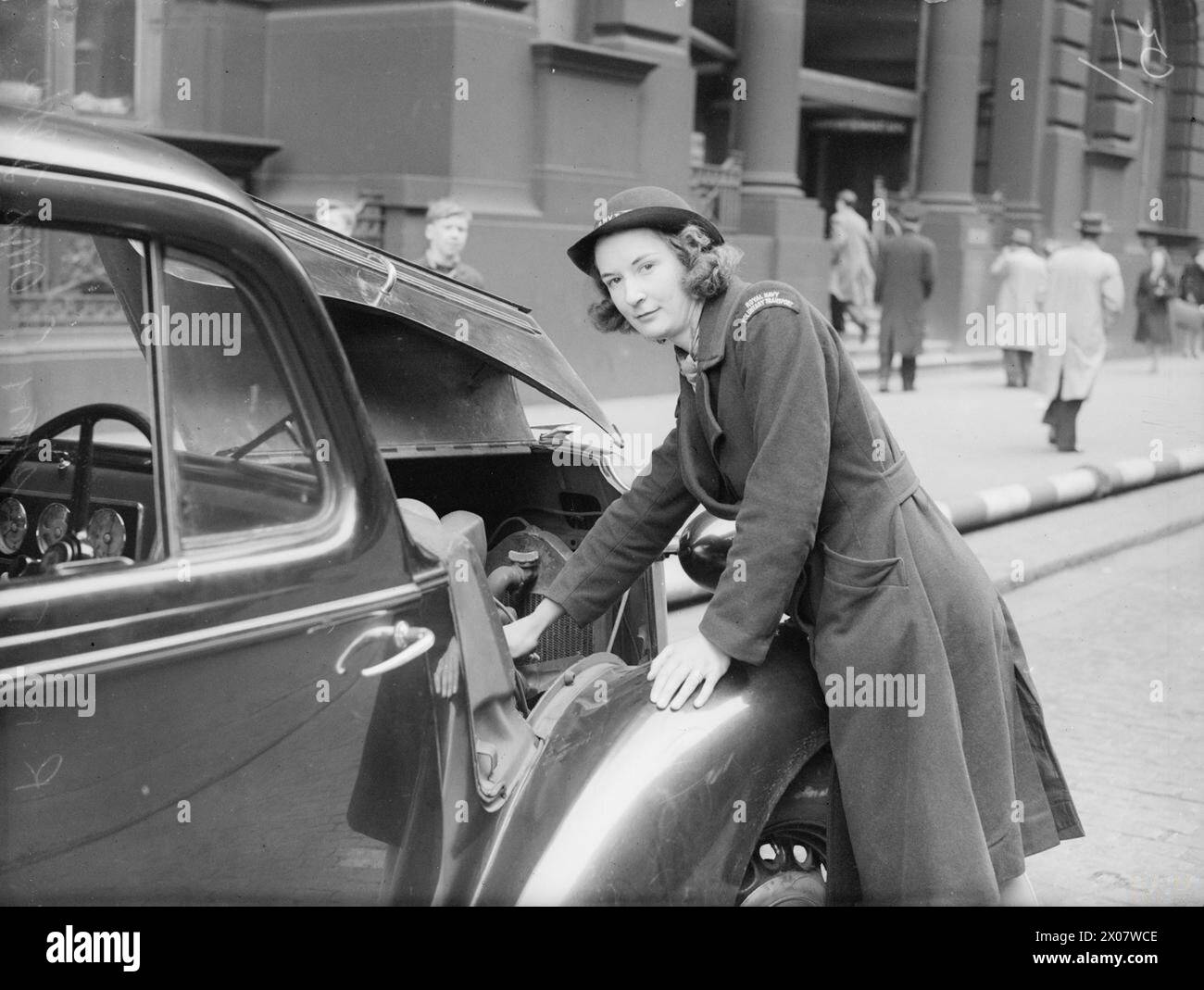VOLUNTEER DRIVERS FOR THE NAVY. 14 TO 16 MAY 1944, LIVERPOOL. MRS MOLLY