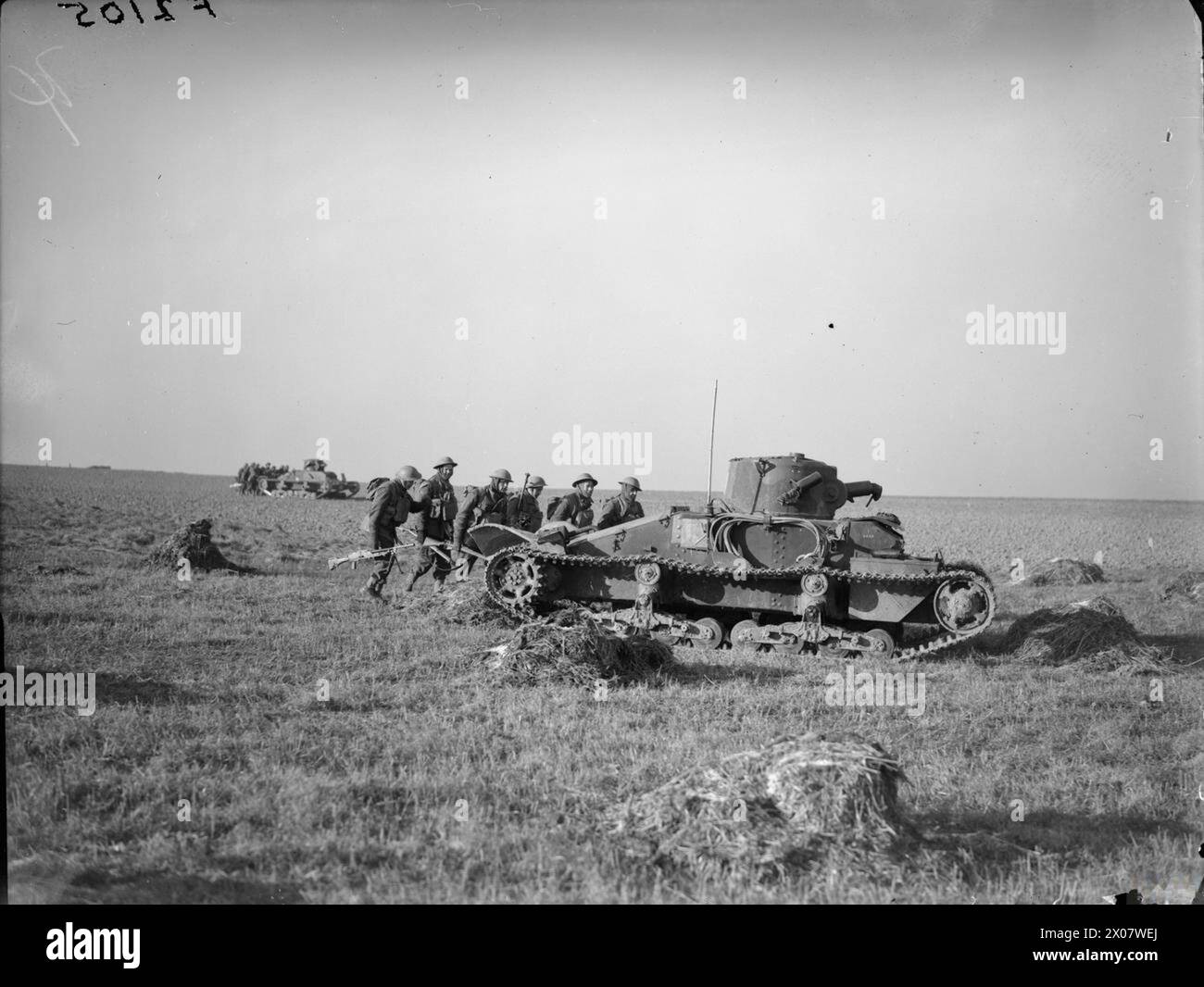 THE BRITISH ARMY IN FRANCE 1940 - Royal Tank Regiment Matilda tanks ...