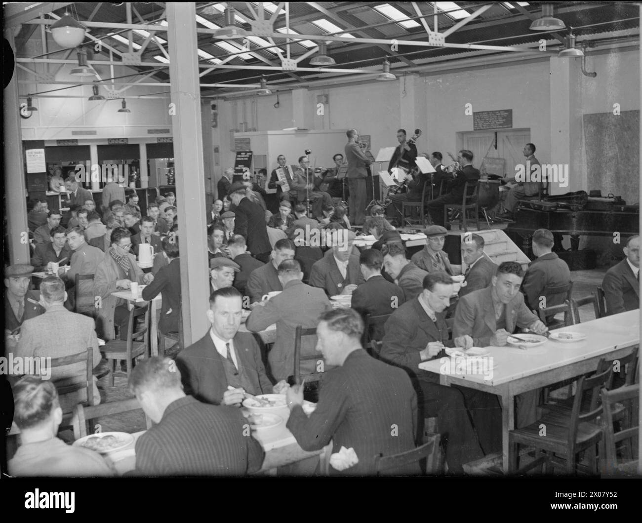 Second world war food factory hi-res stock photography and images - Alamy