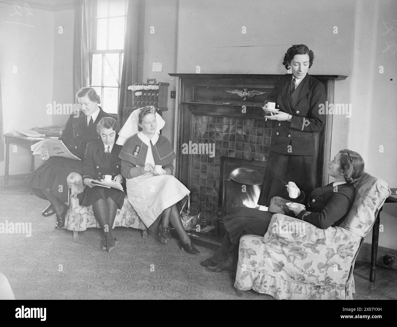 WRENS AT A FLEET AIR ARM STATION. 1940. Officers in their recreation