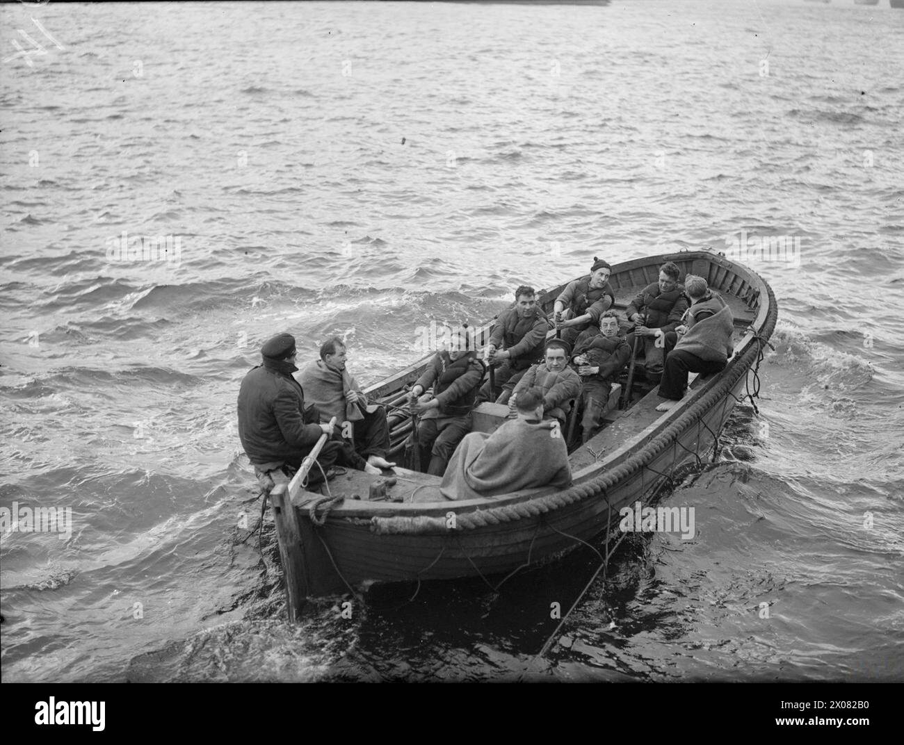 WITH A RESCUE SHIP. 19 TO 22 FEBRUARY 1943, IN THE CLYDE, OFF GREENOCK ...