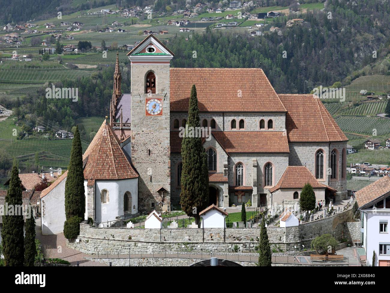 öffnungszeiten italien maria himmelfahrt