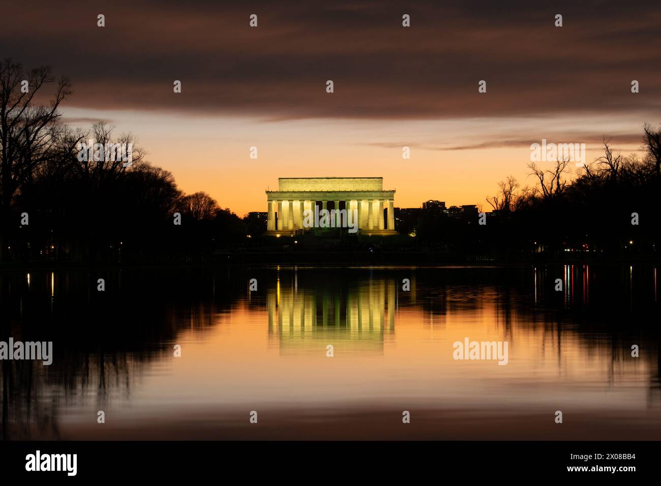 Lincoln Memorial, National Mall at sunset with reflecting pool. Washington DC USA Stock Photo