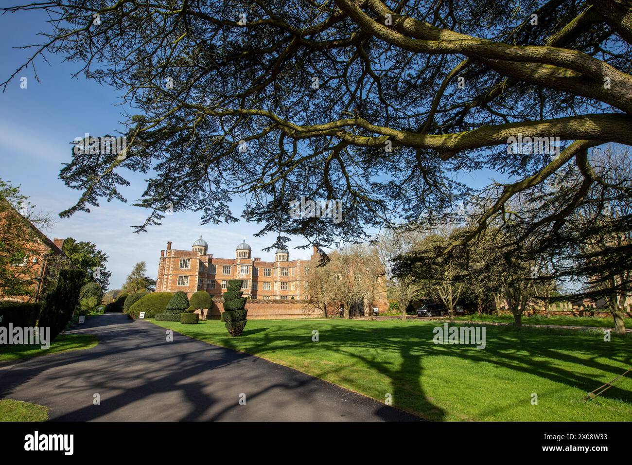 Doddington Hall is, from the outside, an Elizabethan prodigy house or ...