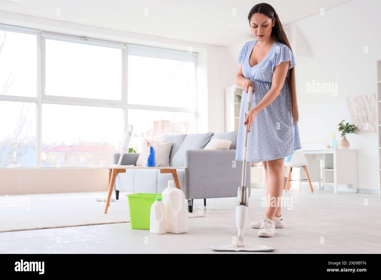 Mopping floor child hires stock photography and images Alamy