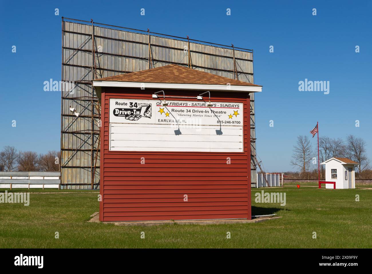 Earlville, Illinois - United States - April 8th, 2024: Old drive-in theater in Earlville, Illinois, USA. Stock Photo