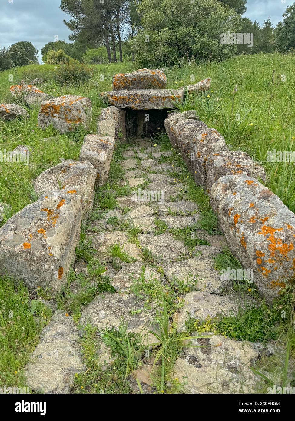 Tomb of the Nuragic Giants sa sedda e Sa Caudeba in Collinas in central Sardinia Stock Photo