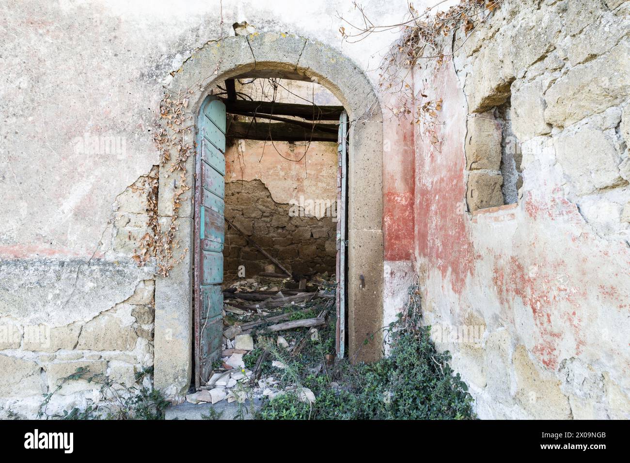 Interior of an old abandoned and dilapidated farmhouse in the Viterbo countryside, central Italy Stock Photo