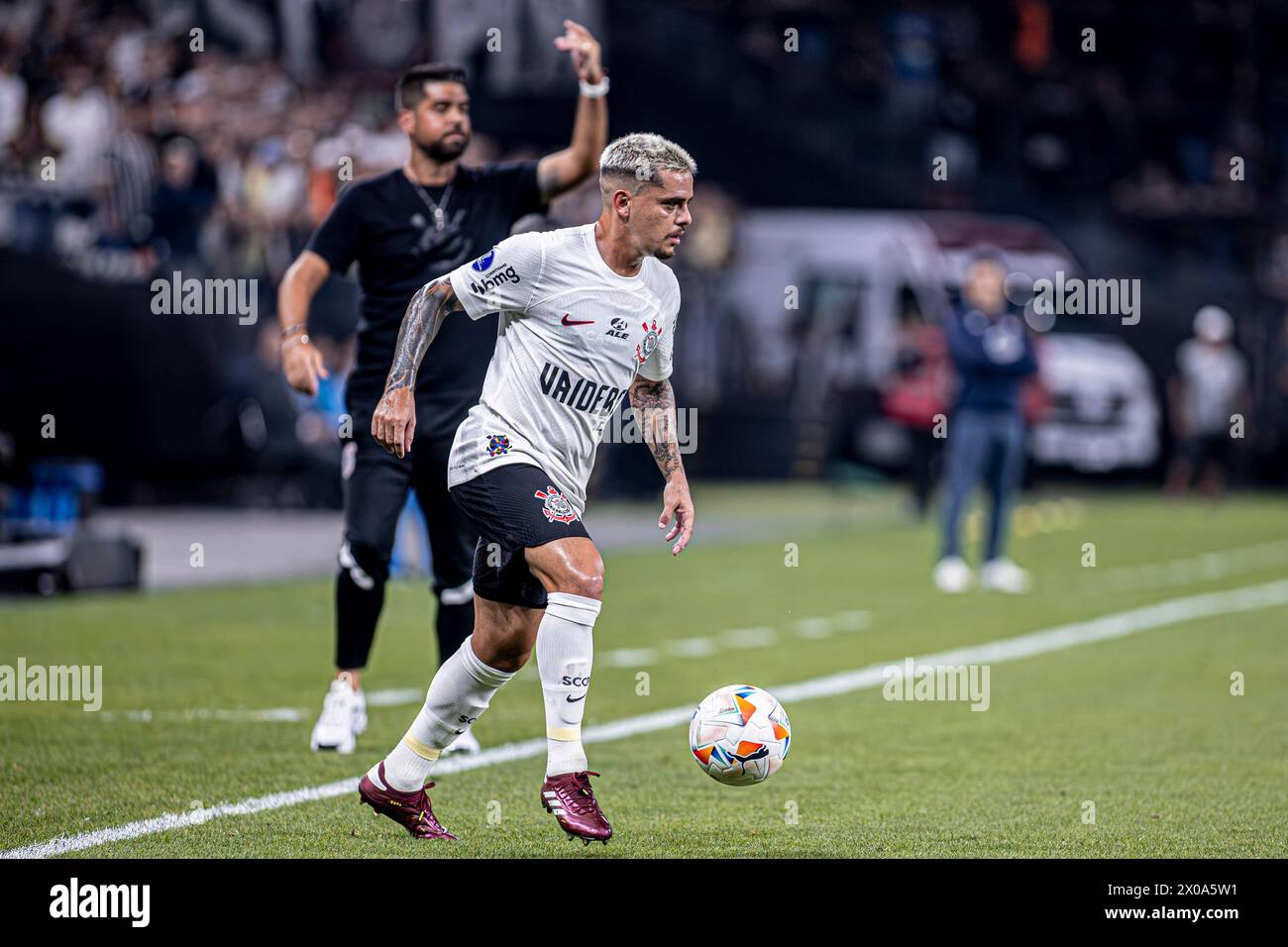 Sao Paulo, Brazil, 9th April 2024 Fagner of Corinthians on the ball