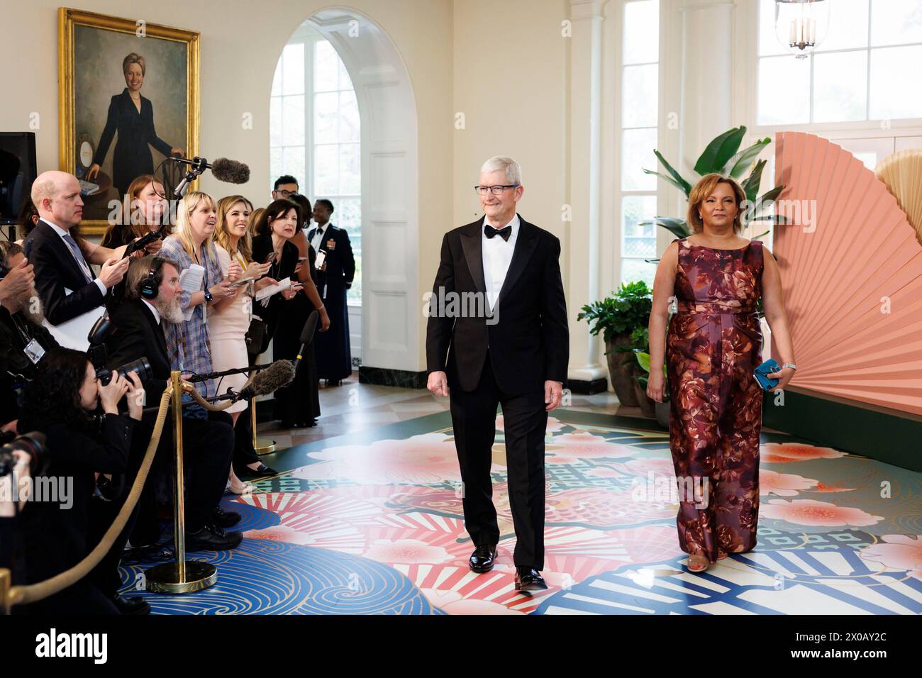 Washington, United States. 10th Apr, 2024. Apple CEO Tim Cook, and Lisa Jackson, arrive to attend a state dinner in honor of Japanese Prime Minister Kishida Fumio hosted by US President Joe Biden and First Lady Jill Biden at the White House in Washington on April 10, 2024. Photo by Ting Shen/UPI Credit: UPI/Alamy Live News Stock Photo