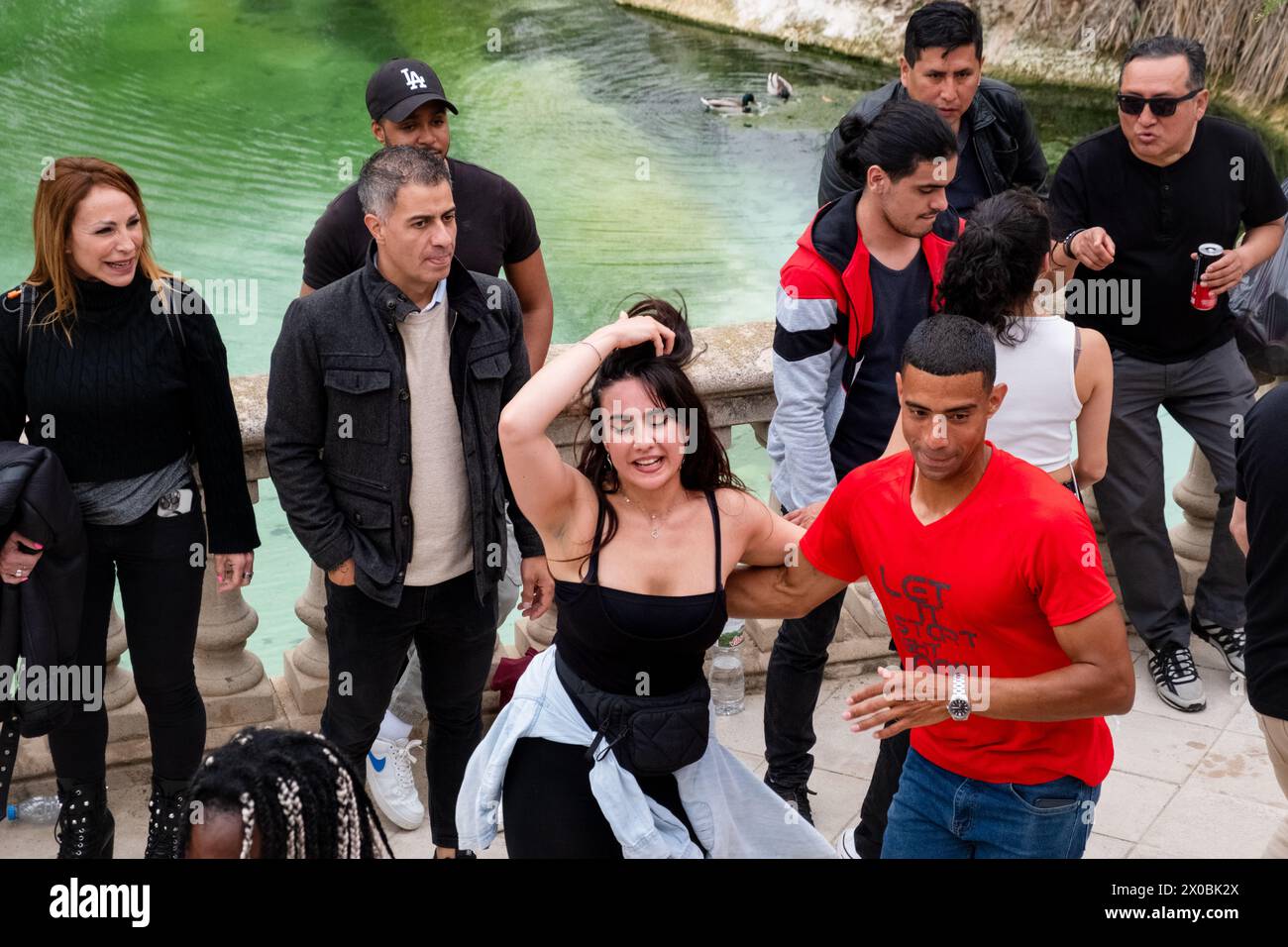 SALSA, CITY PARK, BARCELONA Couples dance around the terraces of the