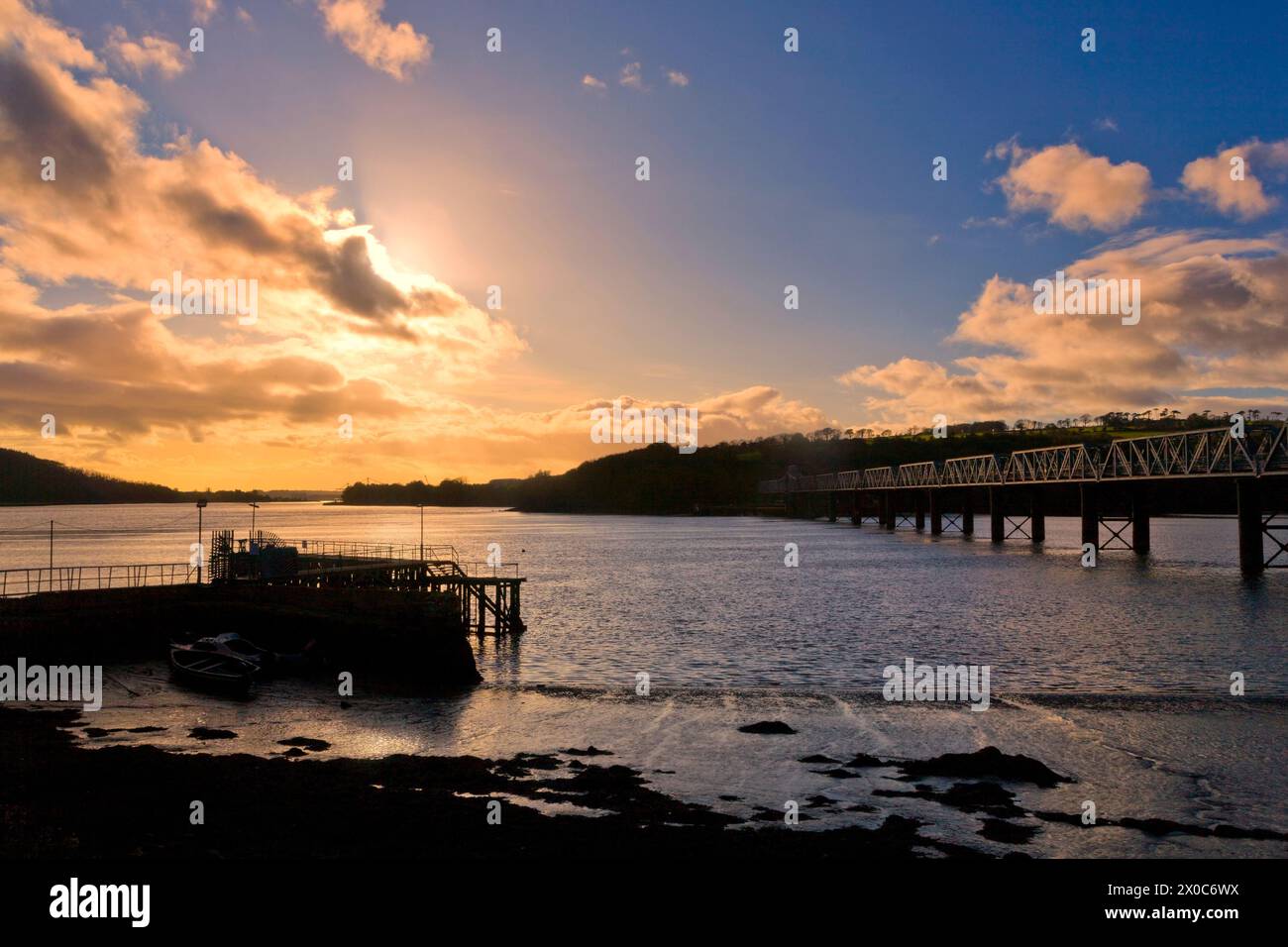 The now redundant Barrow Rail Bridge crossing the River Barrow between counties Wexford and Kilkenny, Ireland Stock Photo
