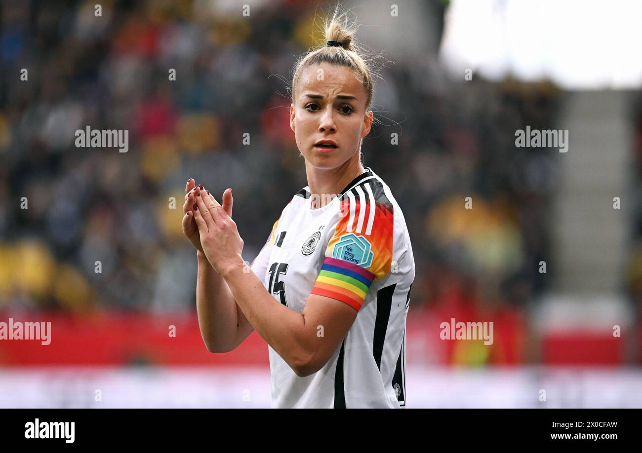 Football, Germany, Women's national team, European Championship qualification, Tivoli Aachen: Germany - Iceland; Giulia Gwinn (GER) Stock Photo