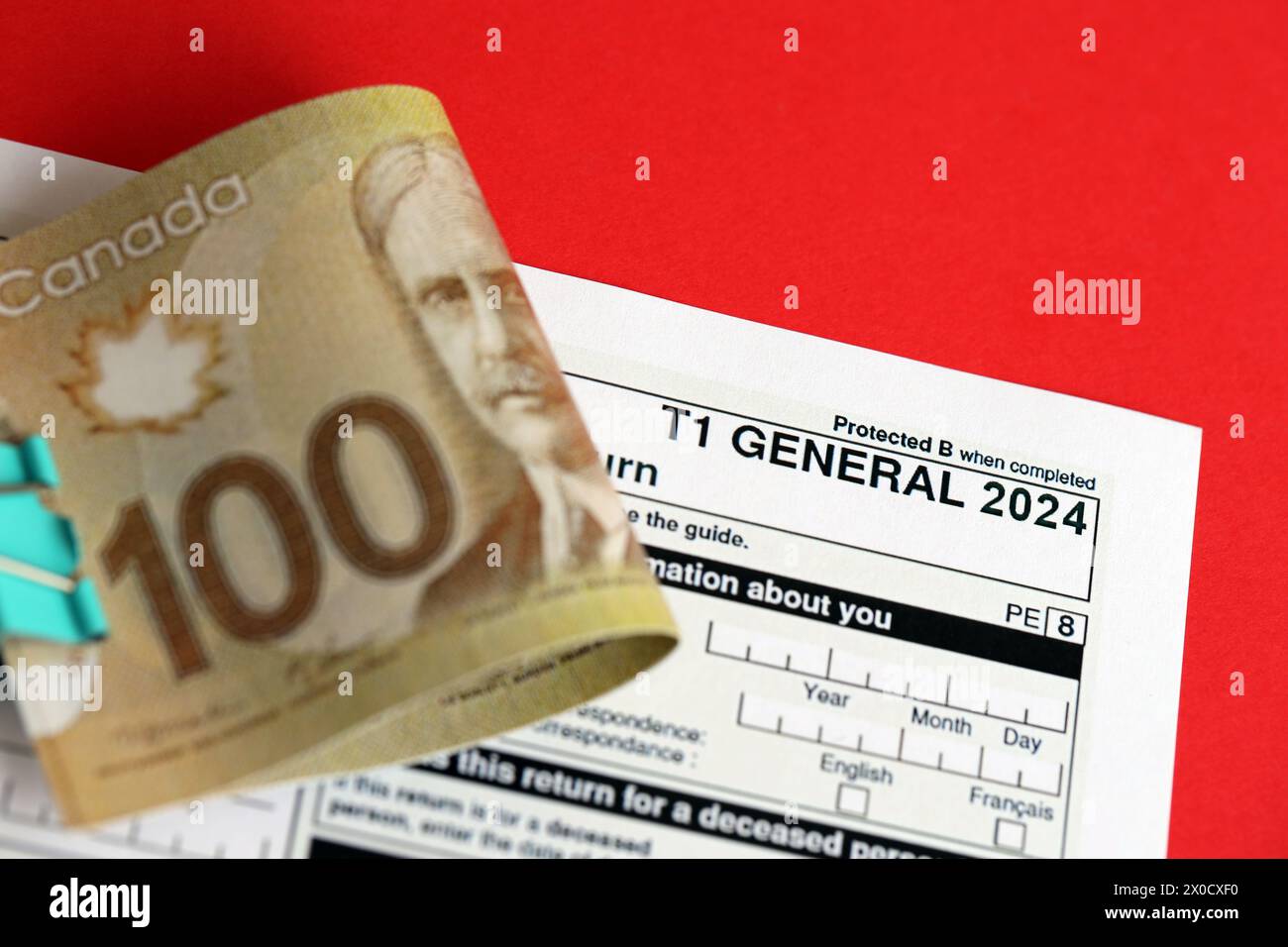 T1 general form canada hi-res stock photography and images - Alamy