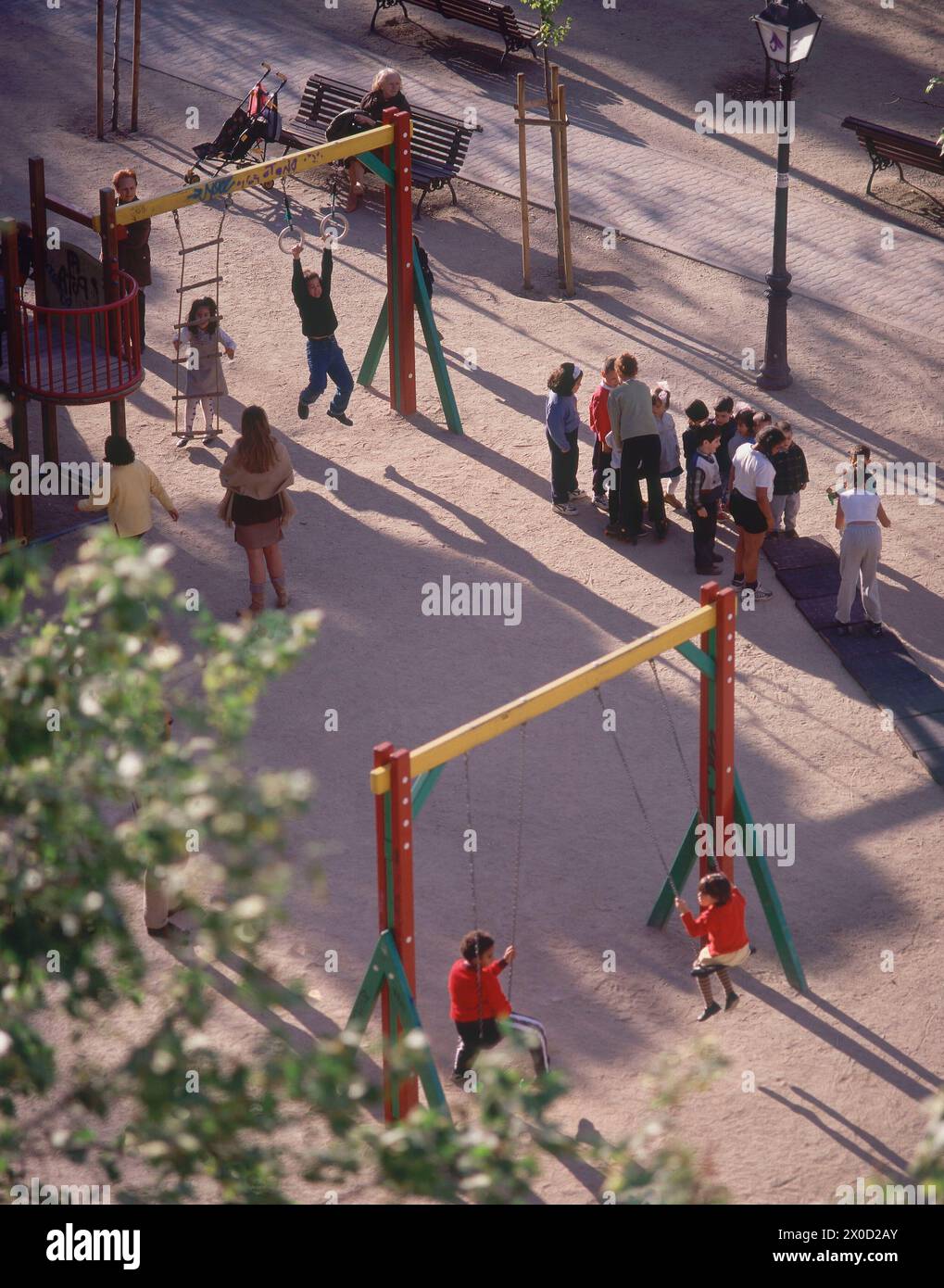 NIÑOS JUGANDO EN EL PARQUE DE LA AVENIDA DEL GENERAL PERON. Location ...