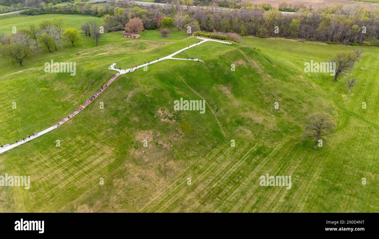 Aerial photograph of Monks Mound at Cahokia Mounds State Historical Area, Collinsville, IL on an overcast spring day. Cahokia Mounds is a National His Stock Photo