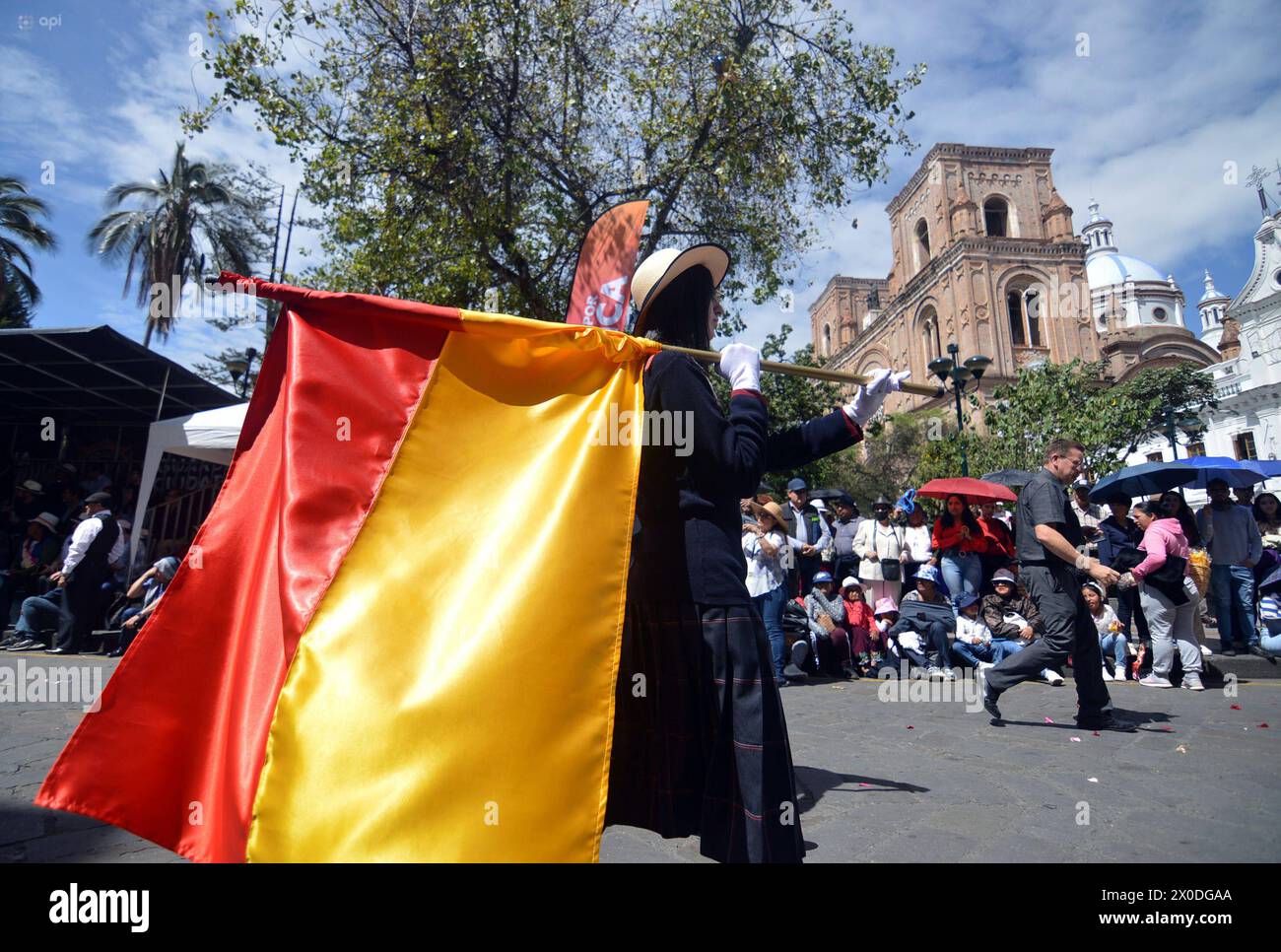 CUENCA DESFILE ESTUDIANTIL FISTAS DE CUENCA Cuenca Ecuador 11 De Abril Cuenca desfile estudiantil fistas de cuenca cuenca ecuador 11 de abril