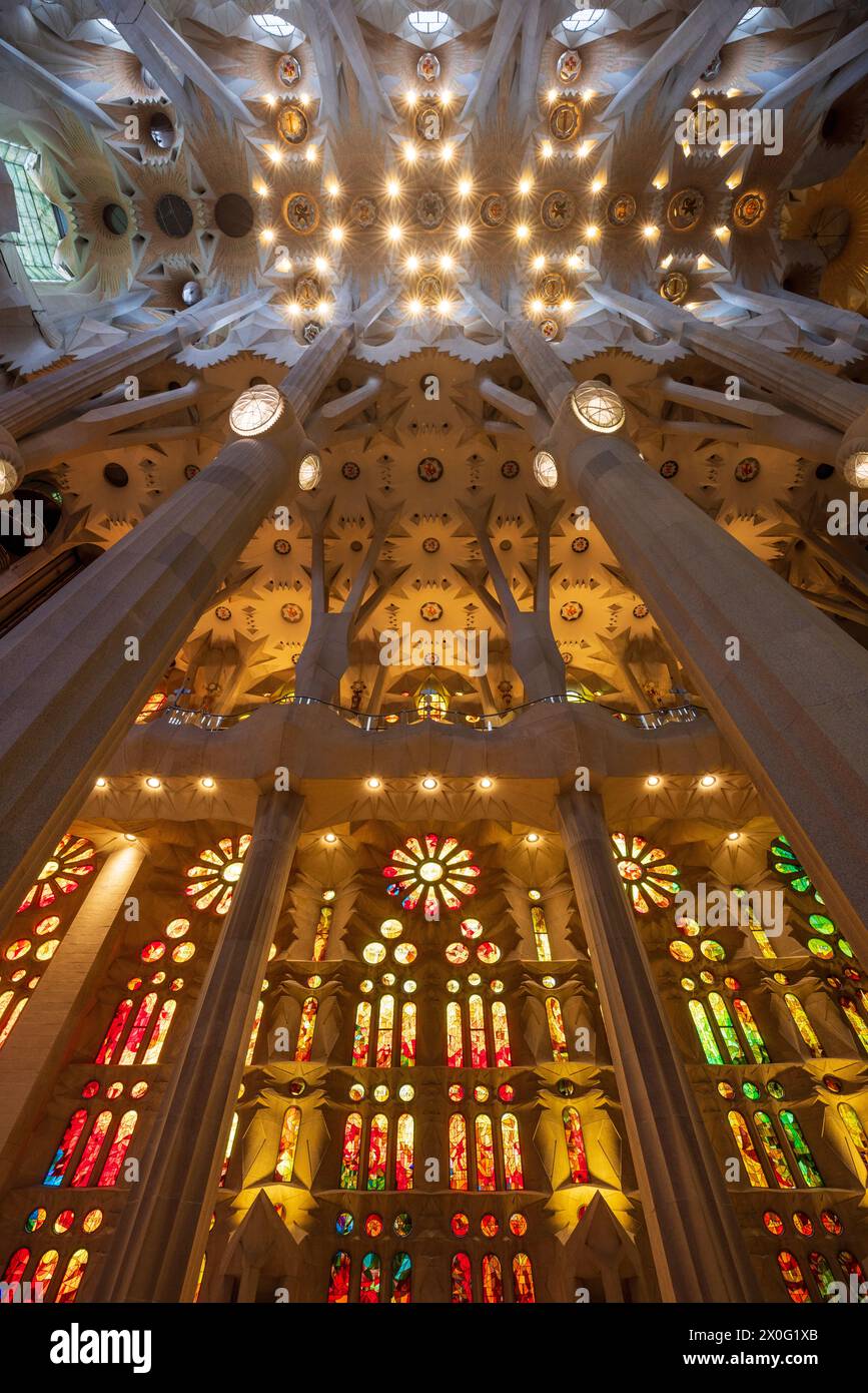 Interior sagrada familia church hi-res stock photography and images - Alamy