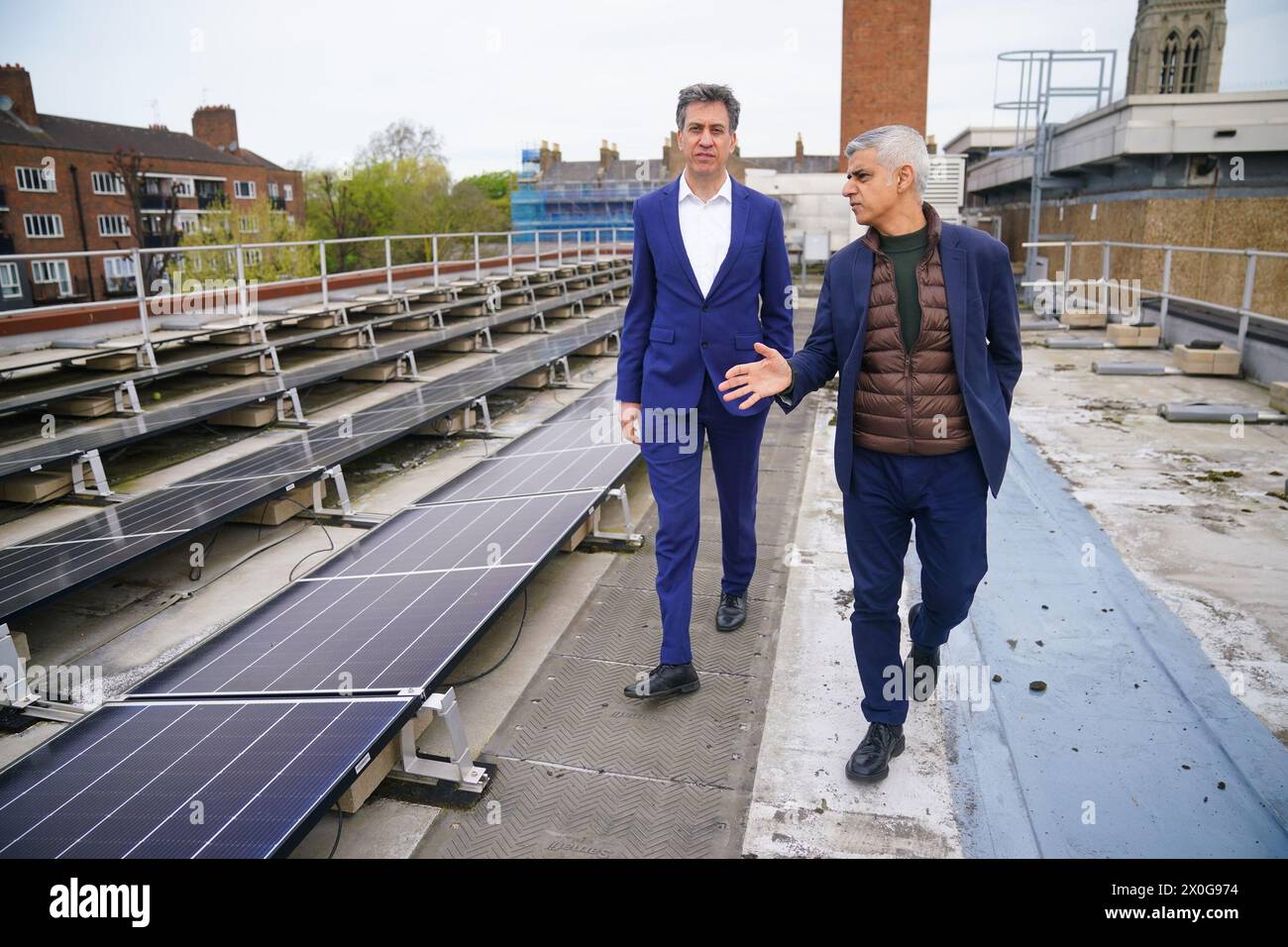 Mayor of London Sadiq Khan (right) and shadow energy secretary Ed