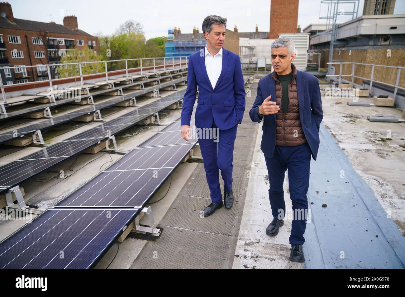 Mayor of London Sadiq Khan (right) and shadow energy secretary Ed