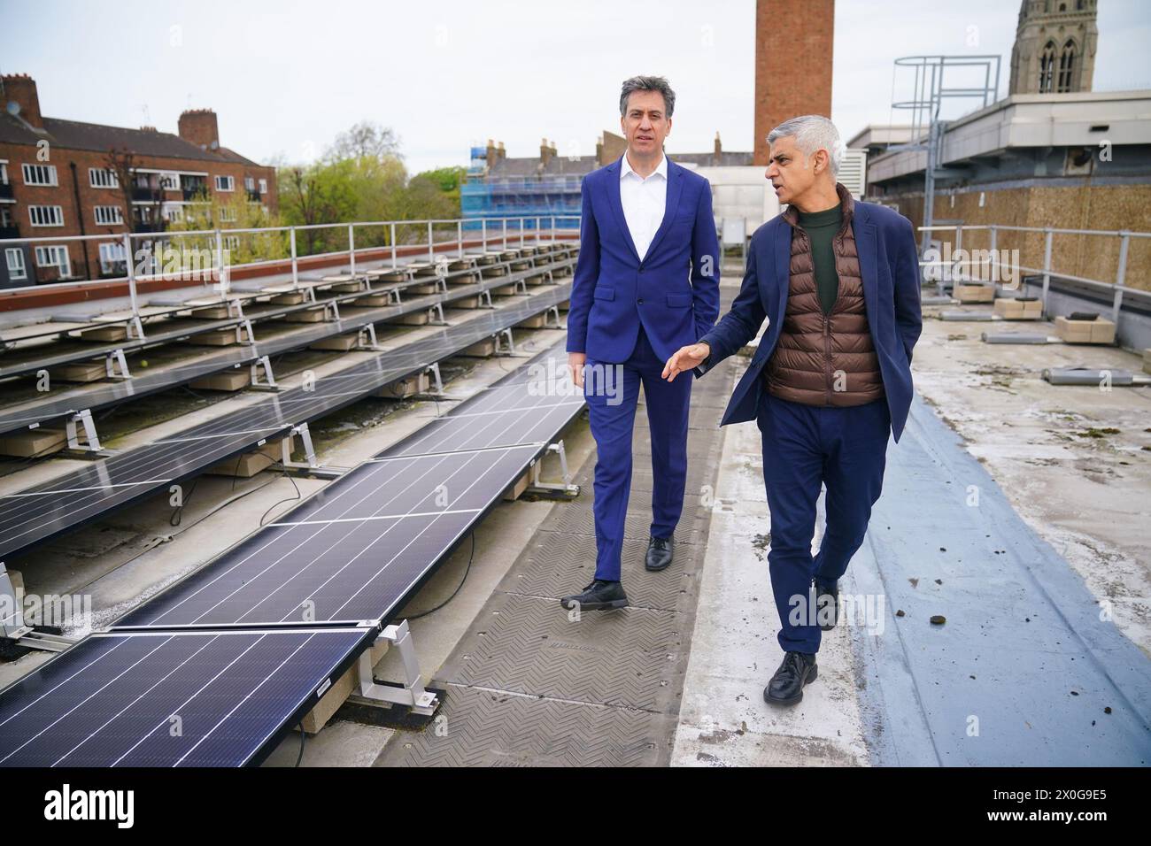 Mayor of London Sadiq Khan (right) and shadow energy secretary Ed