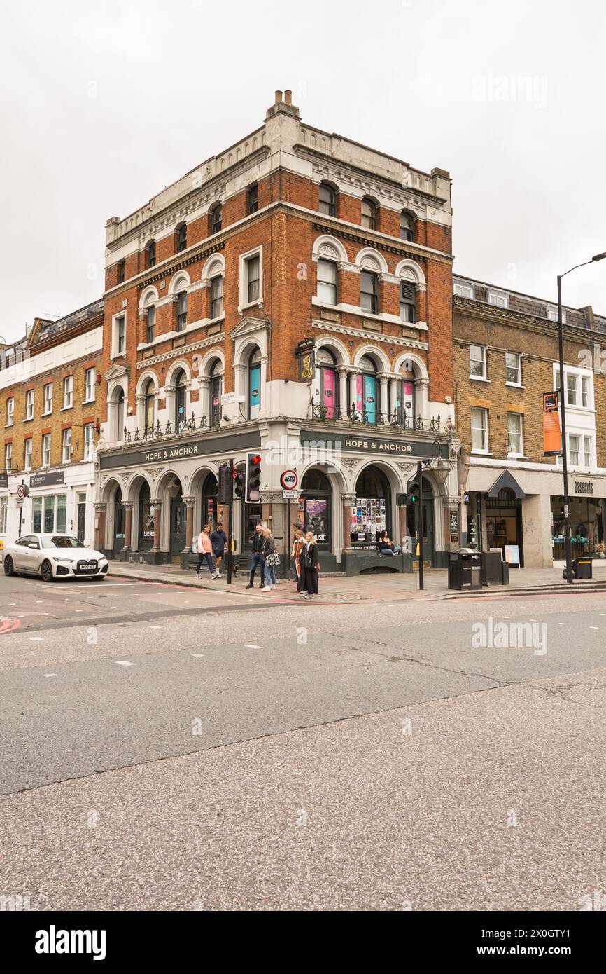 The exterior of the Hope and Anchor pub, Upper Street, Islington, London, England, U.K. Stock Photo