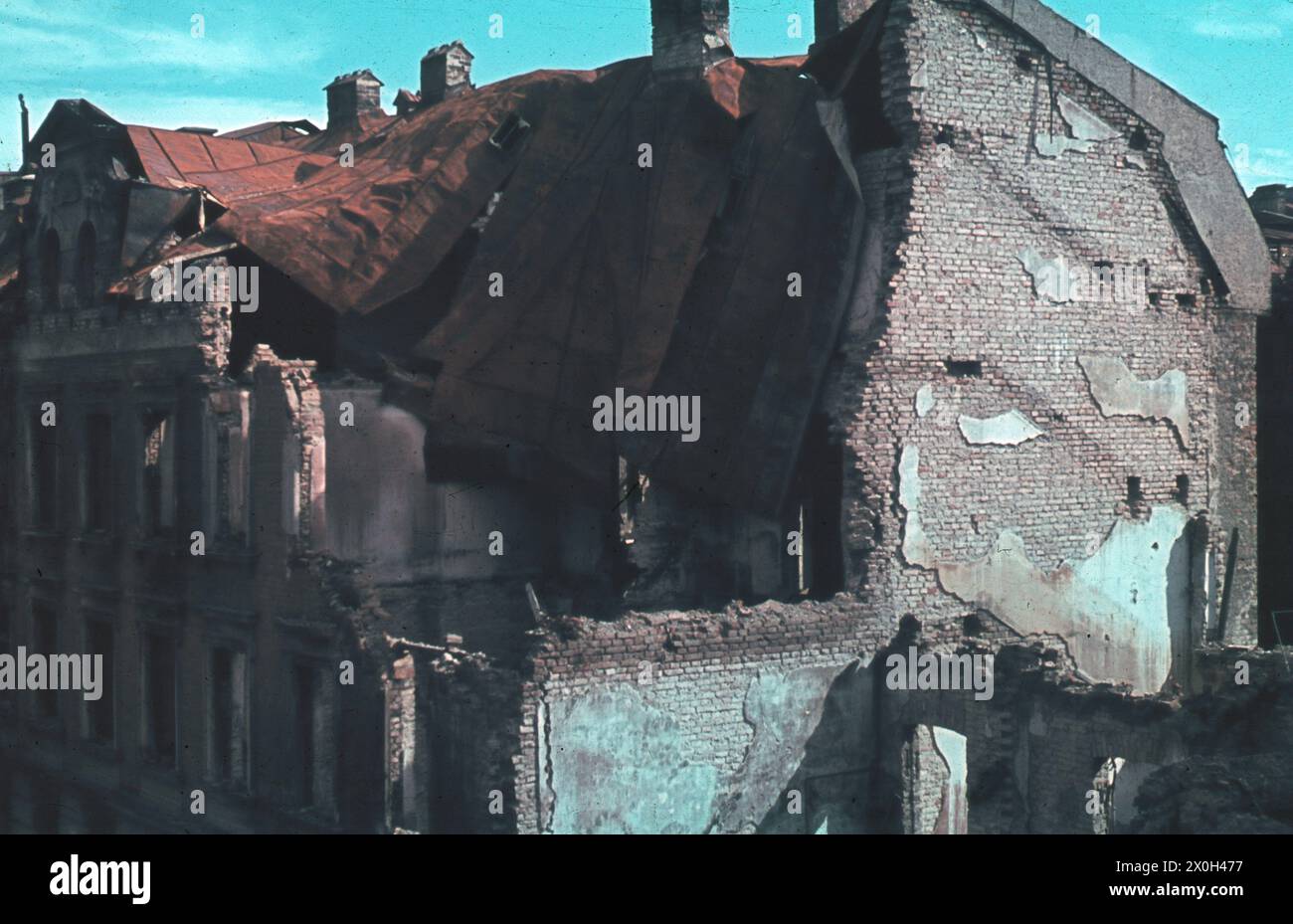 A house in Munich destroyed during the Second World War (undated recording). [automated