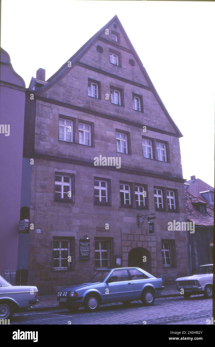 A walk through the city a few days after the Chernobyl disaster Lunch break - asparagus and strawberries have never been so cheap. Radiation hysteria began in Germany. [automated translation] Stock Photo